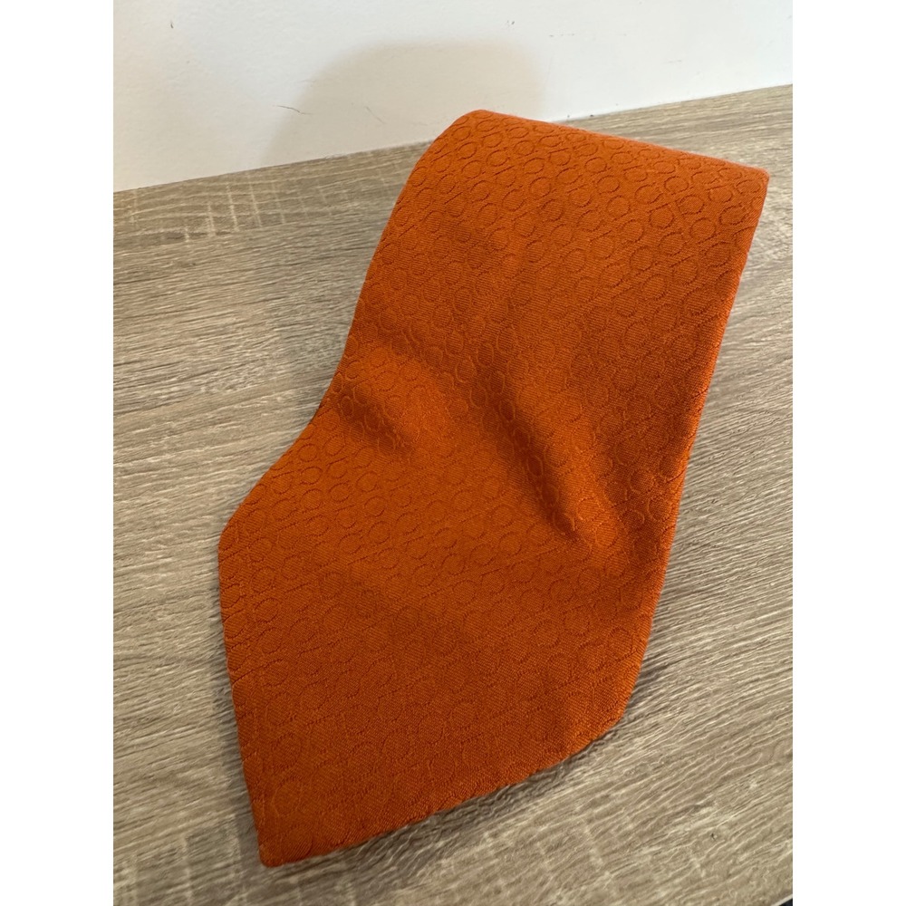Salvatore Ferragamo Mens Silk Tie Orange Vintage Gancini Pattern Made in Italy